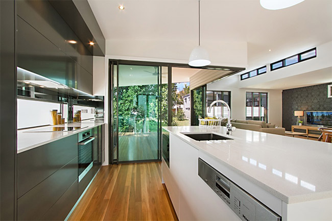 Modern Gold Coast Kitchen